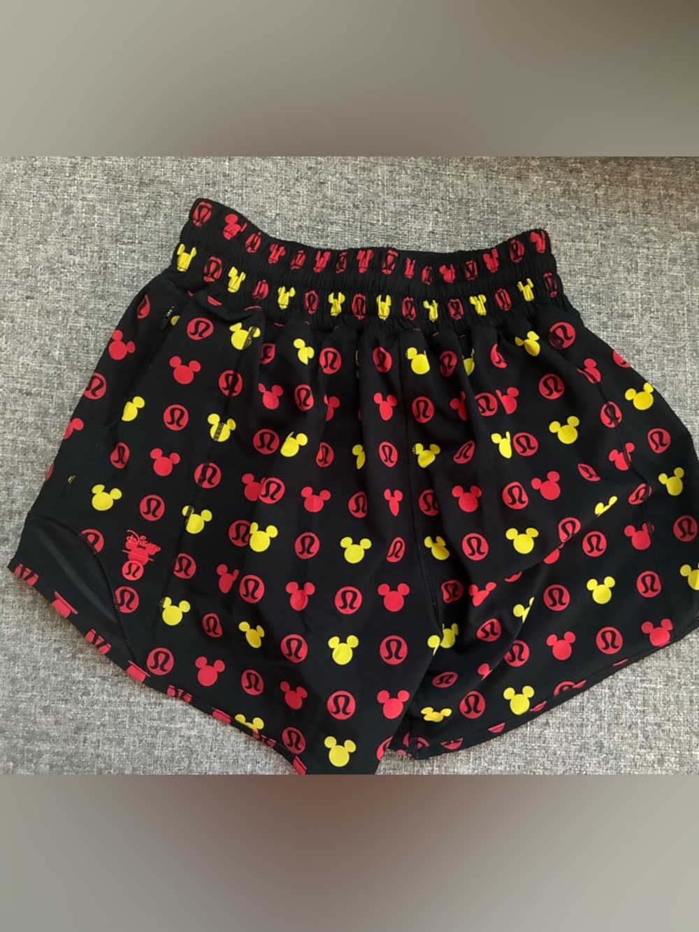 NWOT Lululemon x Disney 4” Hotty Hot Shorts - Picture 3 of 4